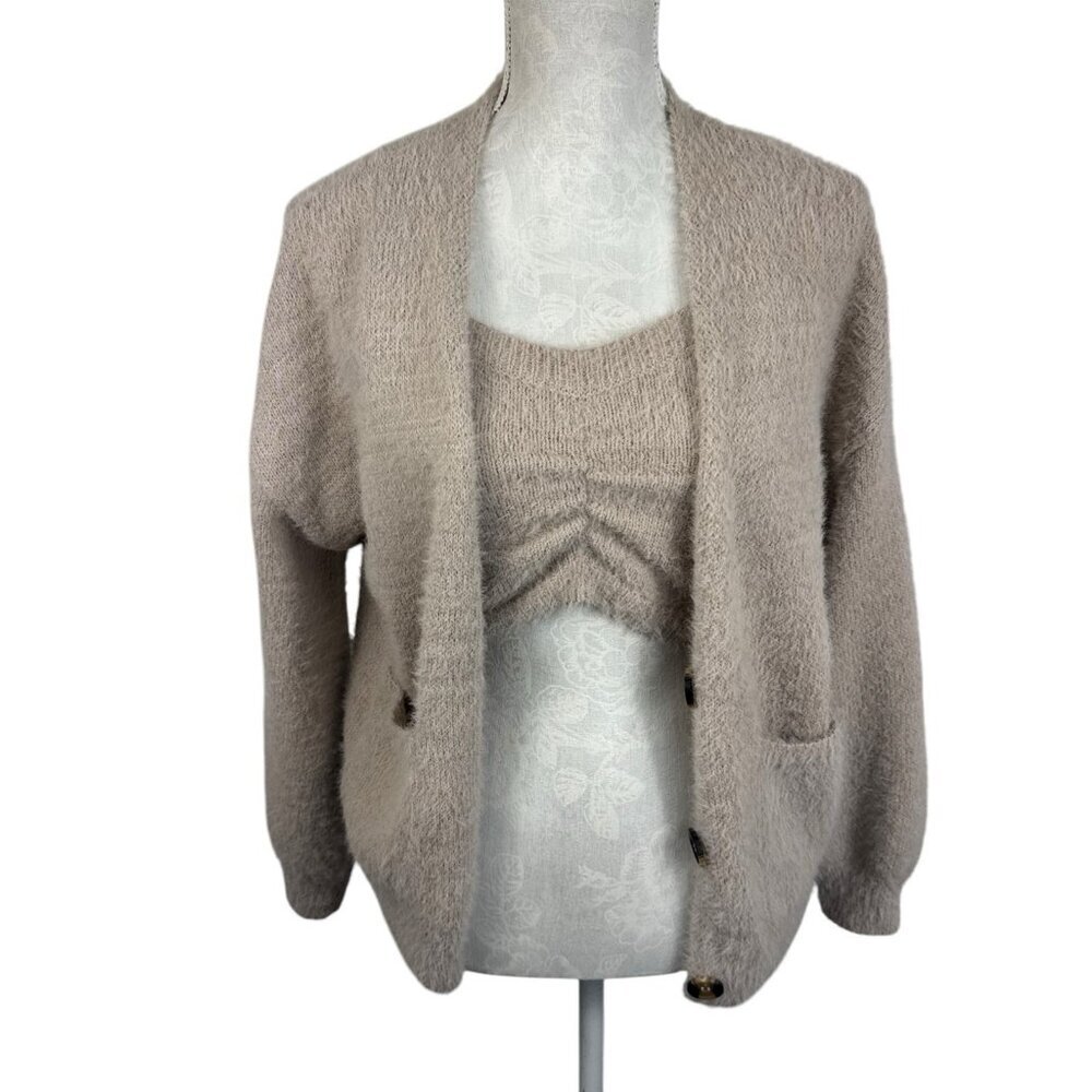 Hazel Moon Women's S Cozy Fuzzy Bralette & Sweater‎ Set Beige